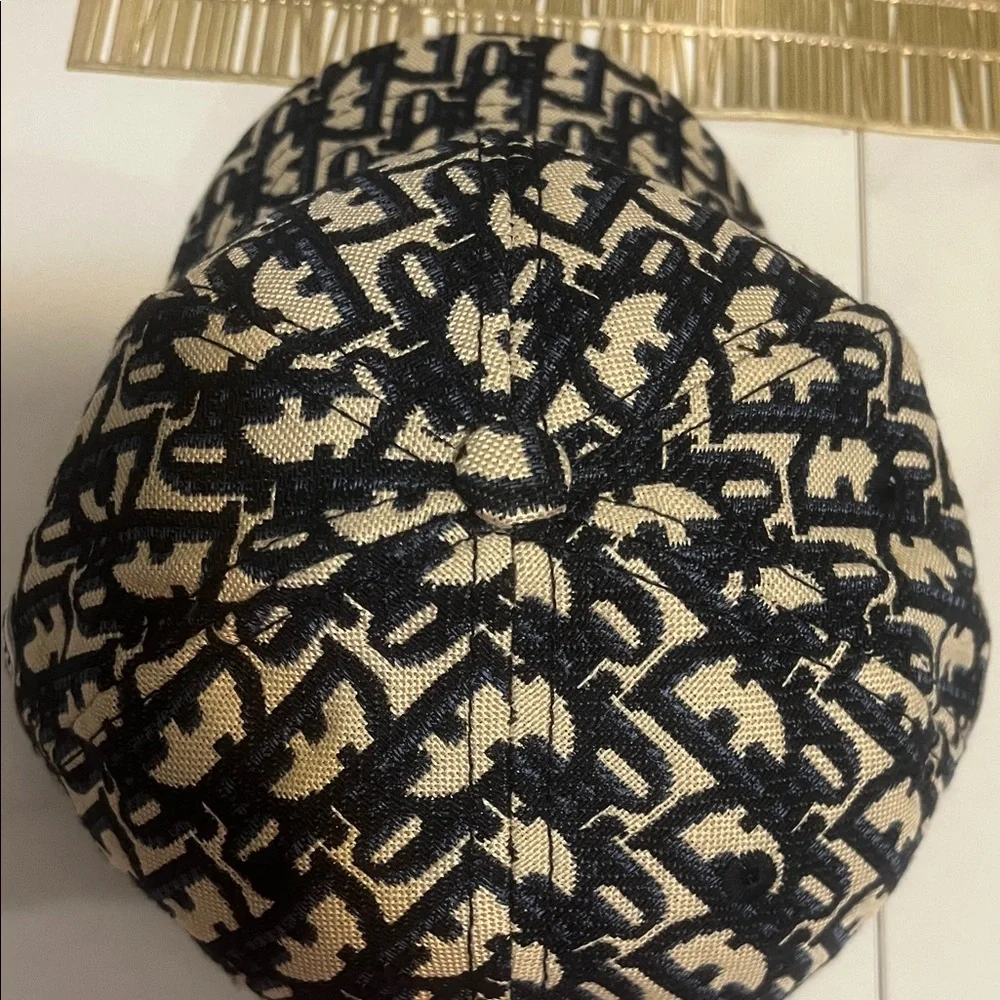 Dior Beige and Navy Monogram Baseball Cap - Picture 4 of 5